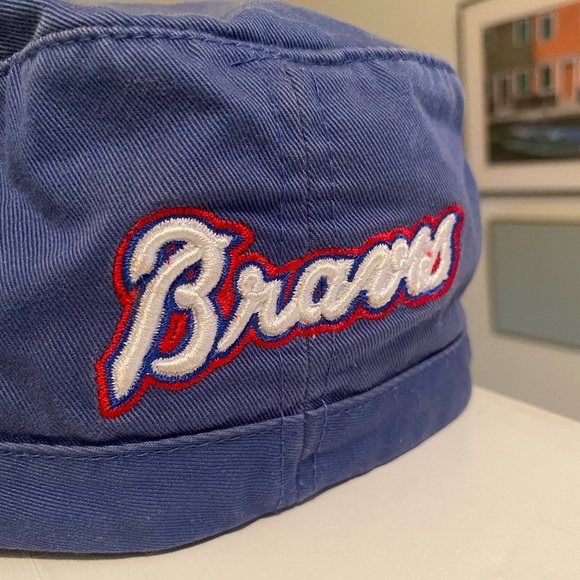 Atlanta Braves Women\'s MLB Team Apparel Cooperstown collection Fitted Cadet Hat main image 4